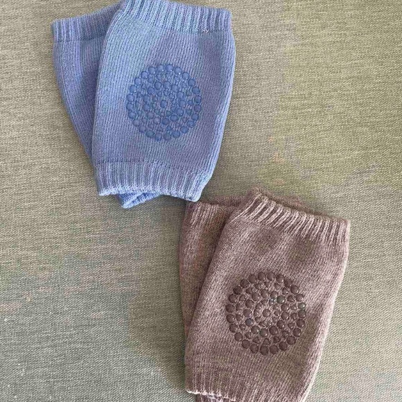 Baby Knee Socks with grip set of 2 - Picture 1 of 6